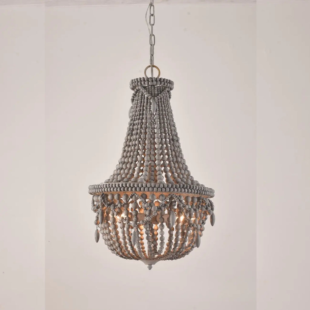 Lustre élégant à perles blanches pour salle à manger moderne