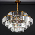 Lustre luxueux en cristal doré à plusieurs niveaux