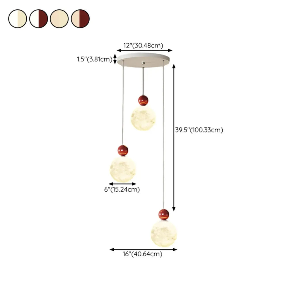 Suspension ronde design en forme de lune avec détails perlés pour la décoration intérieure