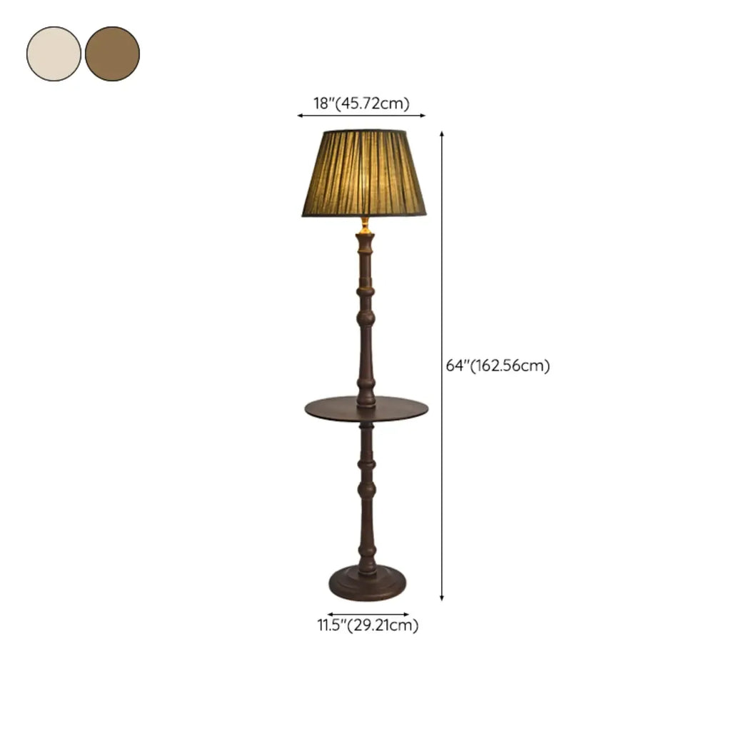 Lampadaire élégant en bois avec étagère et abat-jour en tissu