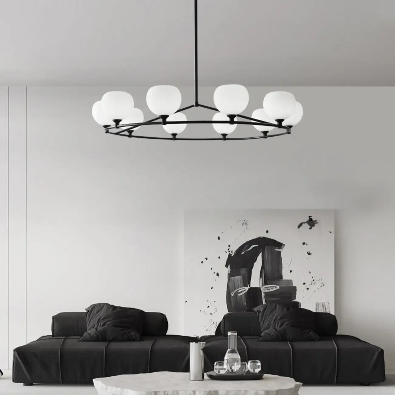 Lustre minimaliste en verre blanc et métal noir