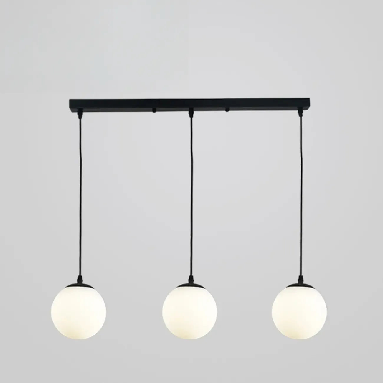 Lampadario moderno a sospensione con 3 globi in vetro