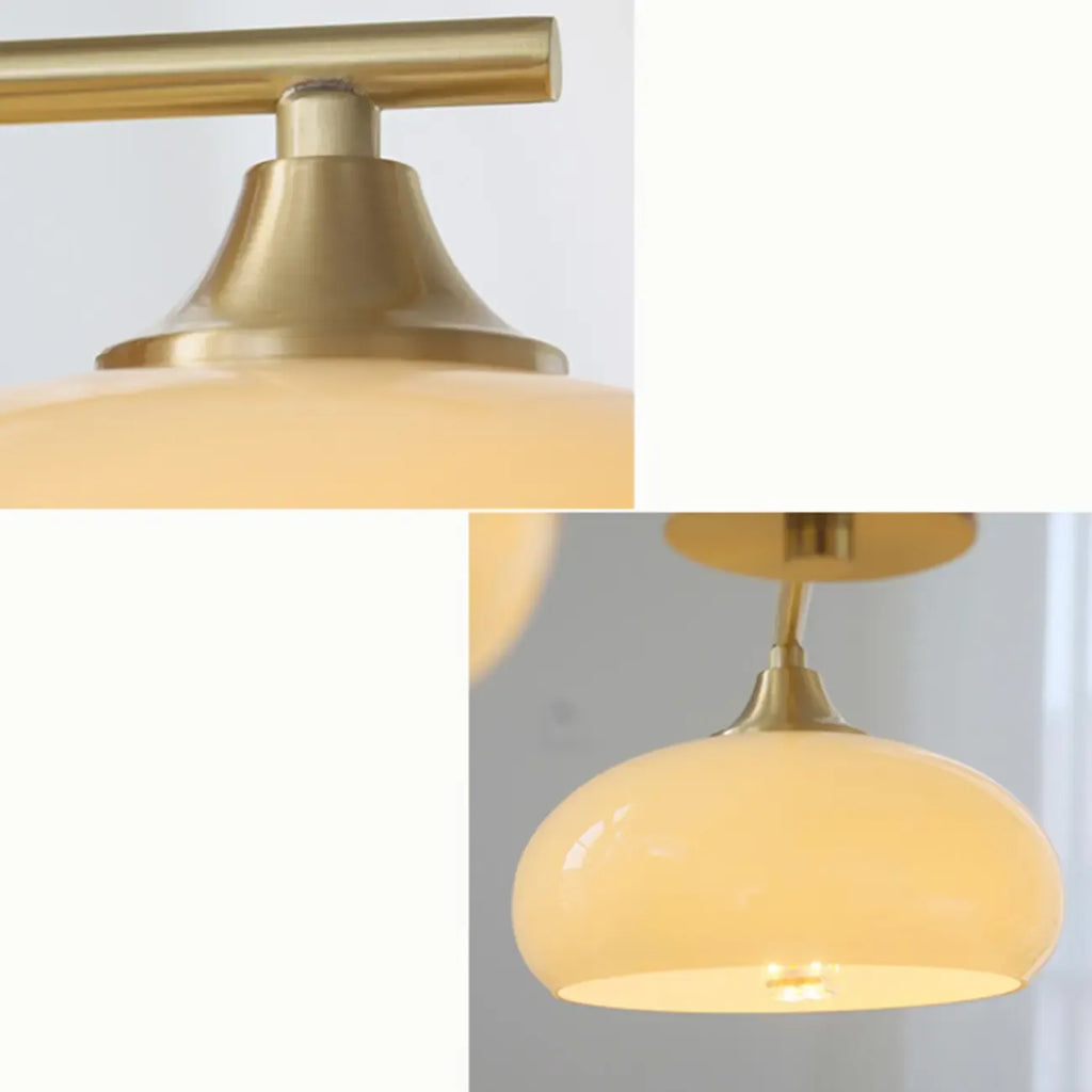 Lustre contemporain en bois et verre jaune laiteux