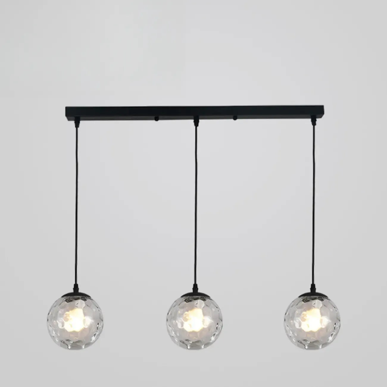 Lampadario moderno a sospensione con 3 globi in vetro