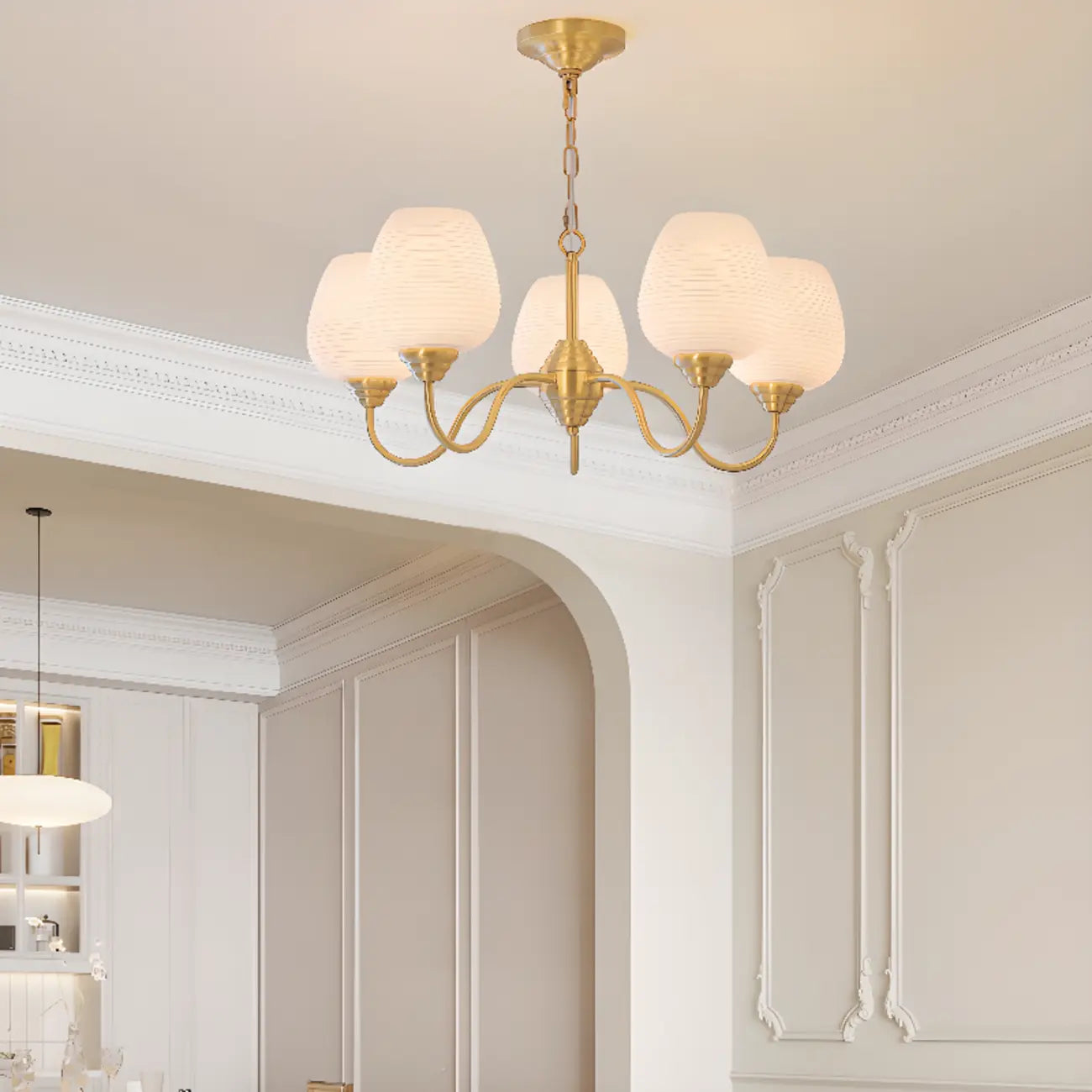 Lustre vintage en laiton doré à 8 lumières, longueur de suspension réglable
