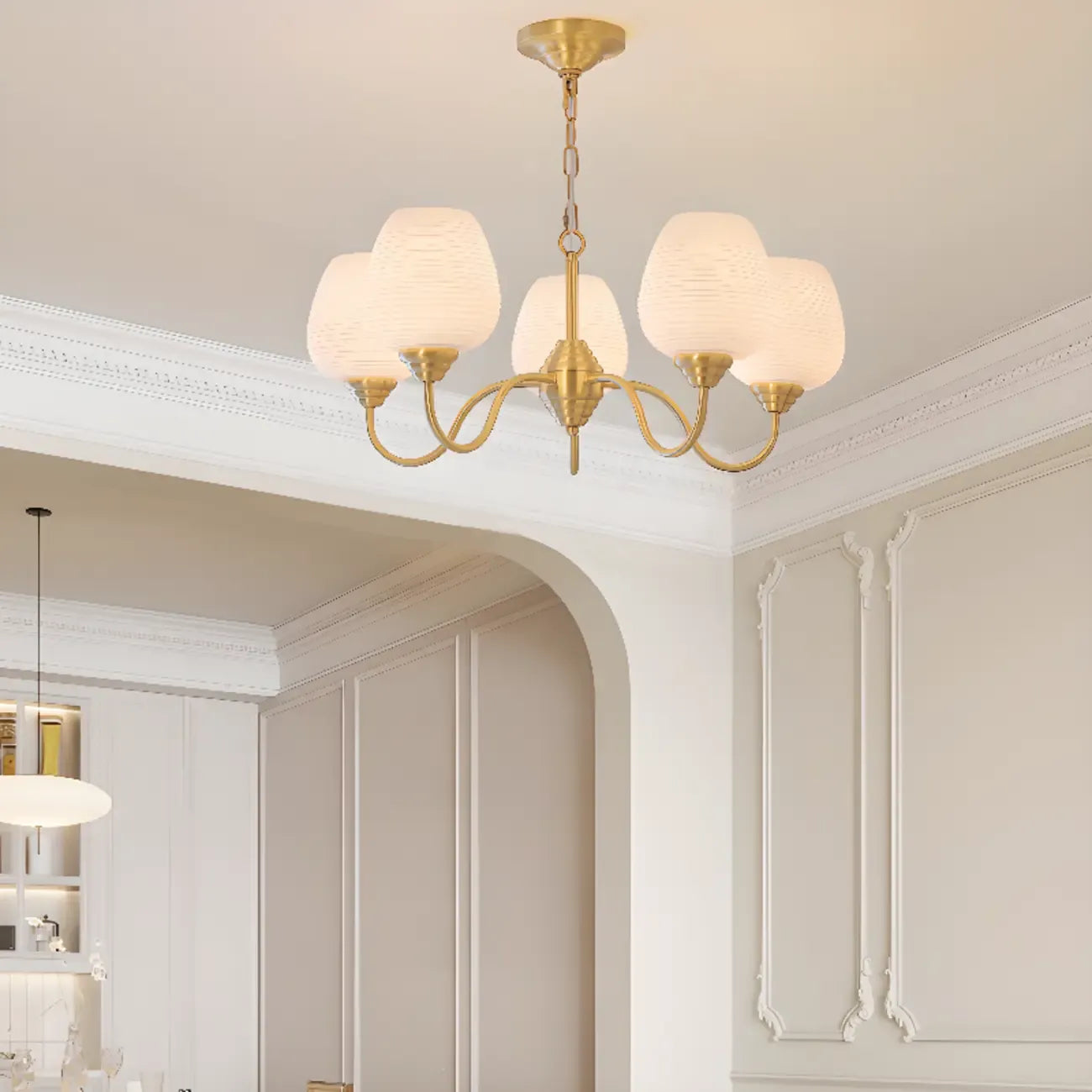 Lustre vintage en laiton doré à 8 lumières, longueur de suspension réglable