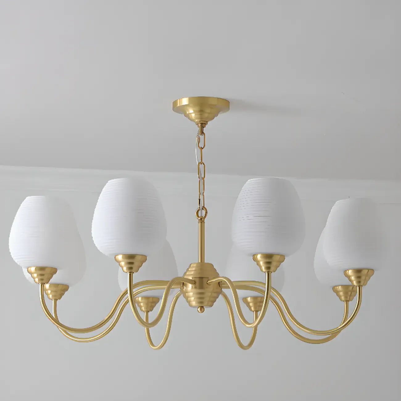 Lustre vintage en laiton doré à 8 lumières, longueur de suspension réglable