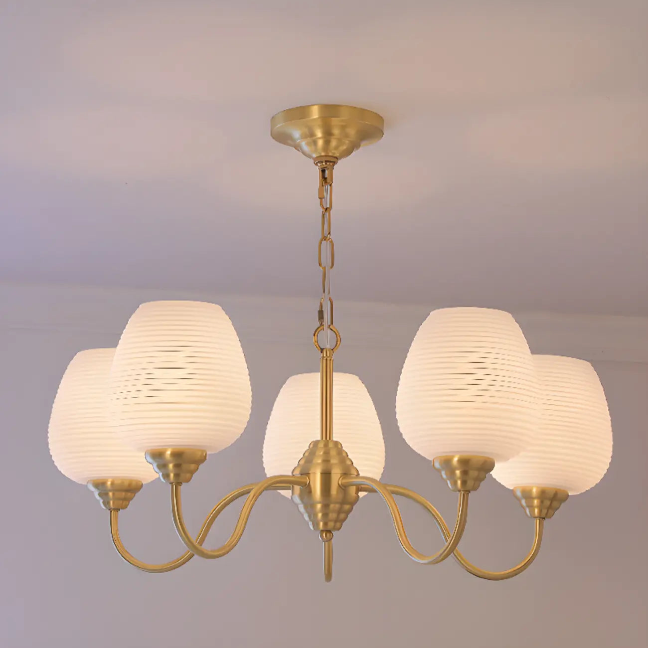 Lustre vintage en laiton doré à 8 lumières, longueur de suspension réglable