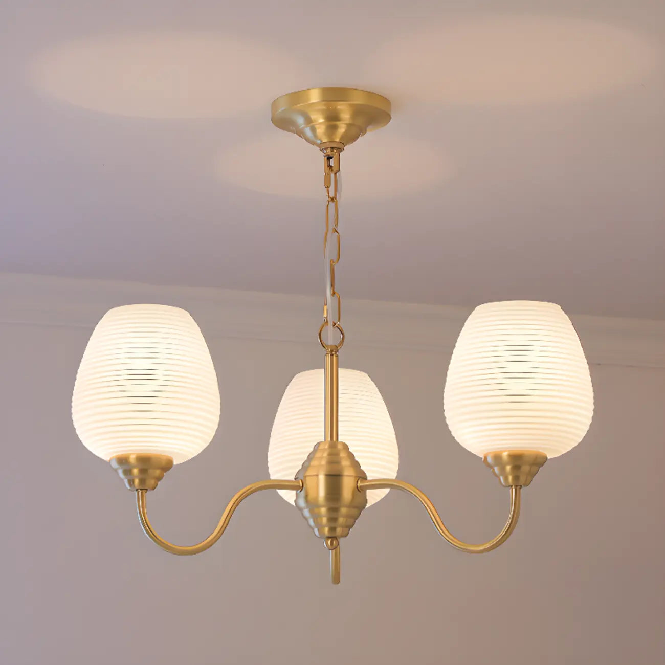 Lustre vintage en laiton doré à 8 lumières, longueur de suspension réglable
