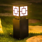 Borne d'éclairage extérieur classique à LED solaires noires pour allée paysagère