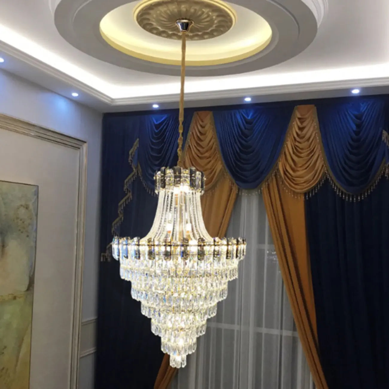 Lustre luxueux en cristal doré à long cascade