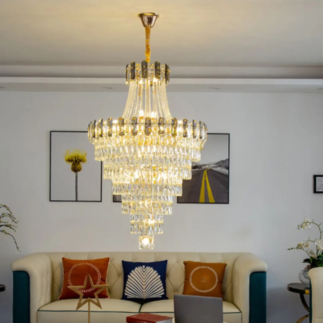 Lustre luxueux en cristal doré à long cascade