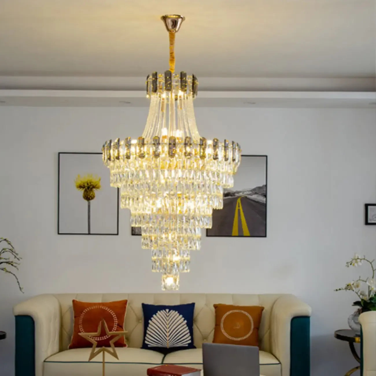 Lustre luxueux en cristal doré à long cascade