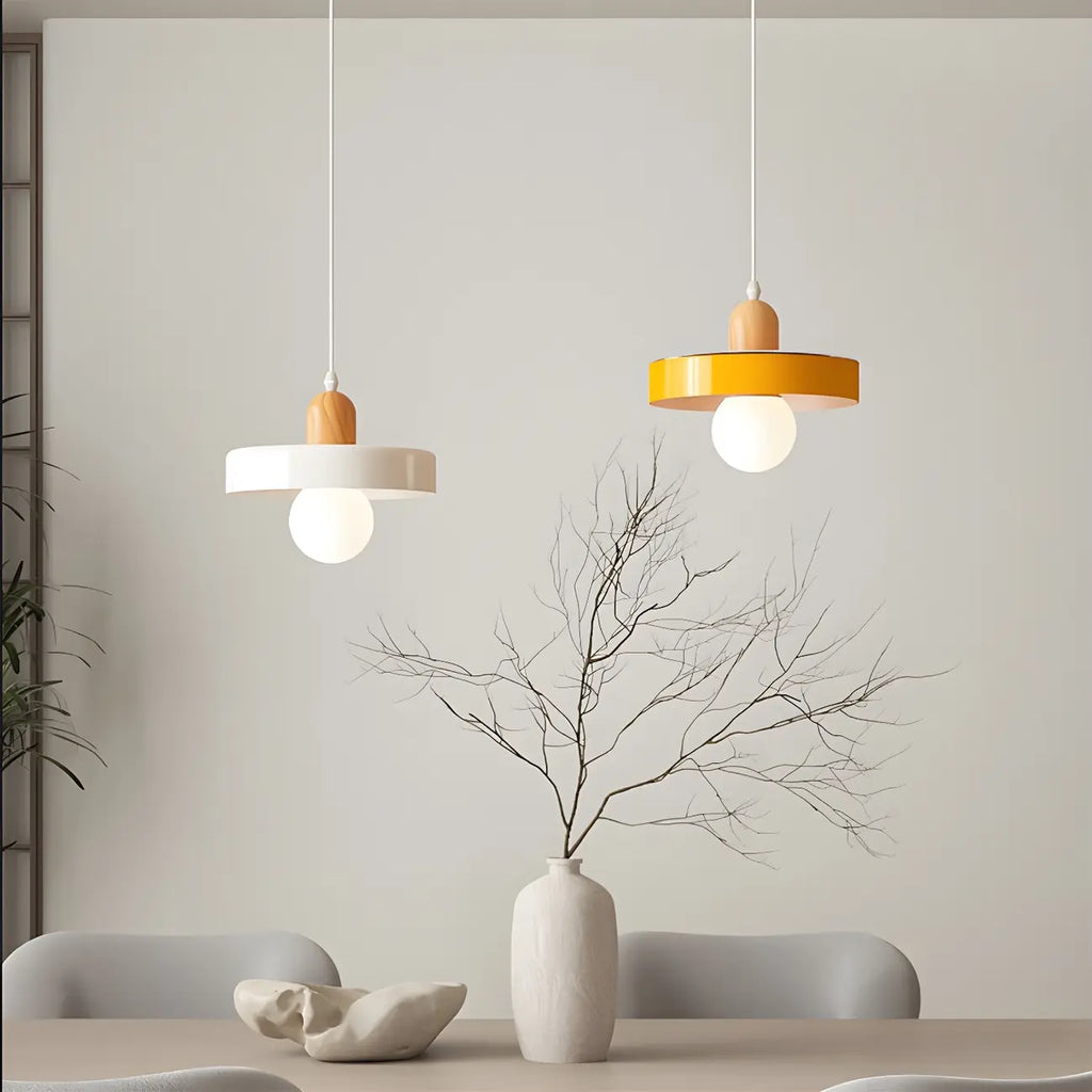 Lampe suspendue LED ronde élégante en verre crème pour chevet