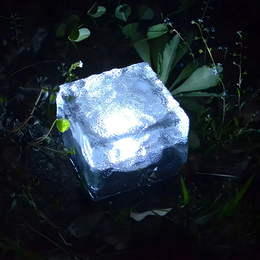 Sol LED moderne en verre transparent texturé effet bloc de glace pour jardin extérieur