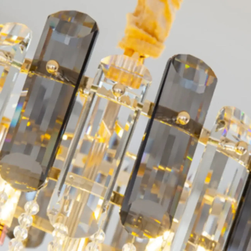 Lustre luxueux en cristal doré à long cascade