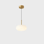 Suspension LED en forme de galet en acrylique crème pour salon