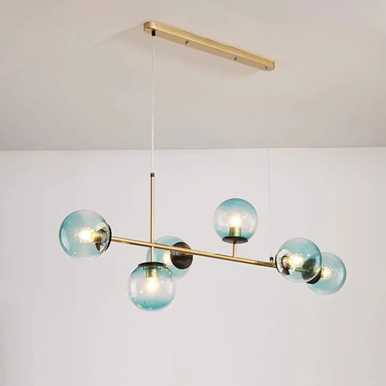 Lampadario a sospensione da isola a 6 luci con globi in vetro e lunghezza regolabile