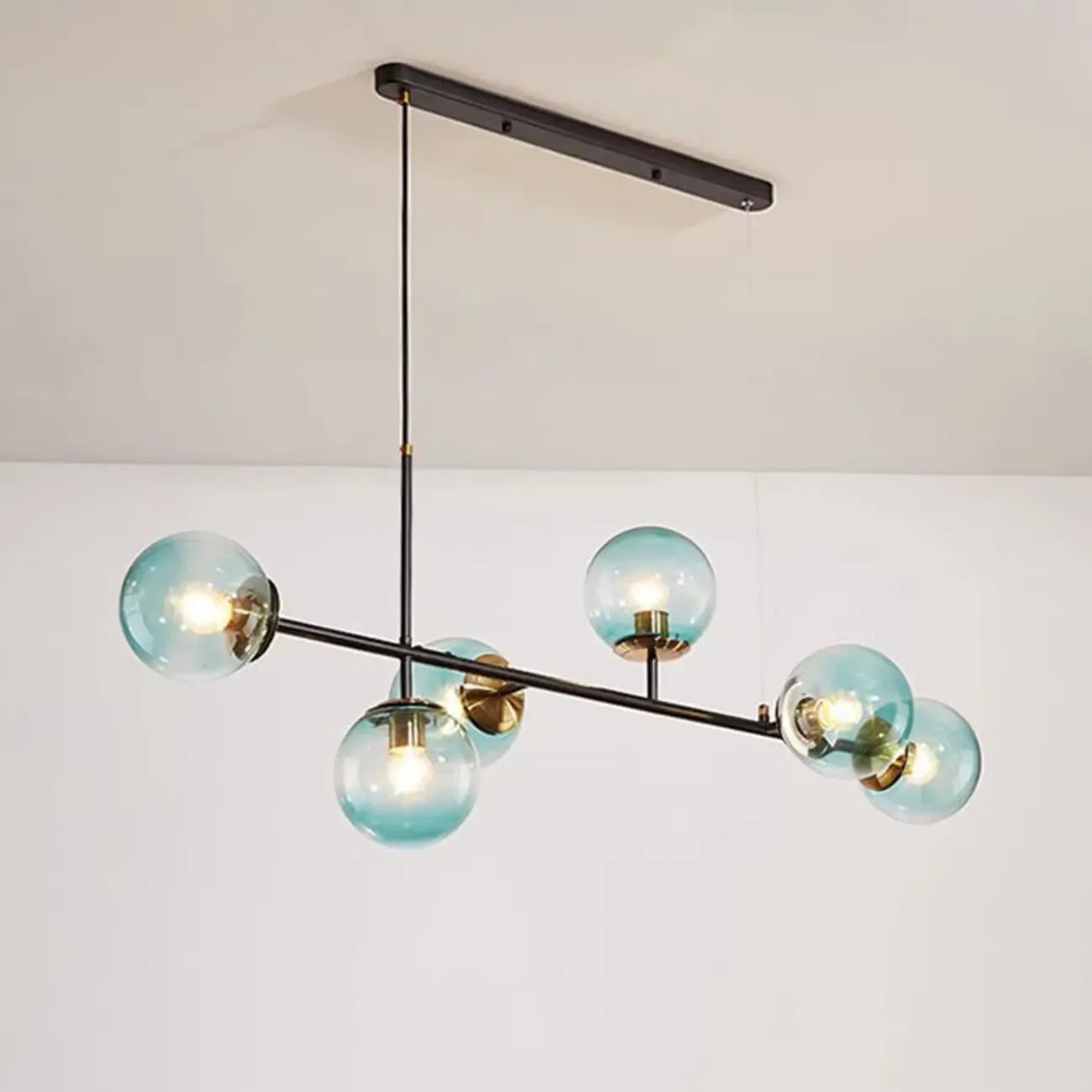Lampadario a sospensione da isola a 6 luci con globi in vetro e lunghezza regolabile