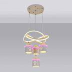 Lustre moderne à 4 lumières LED au design unique.