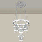 Lustre moderne à 4 lumières LED au design unique.