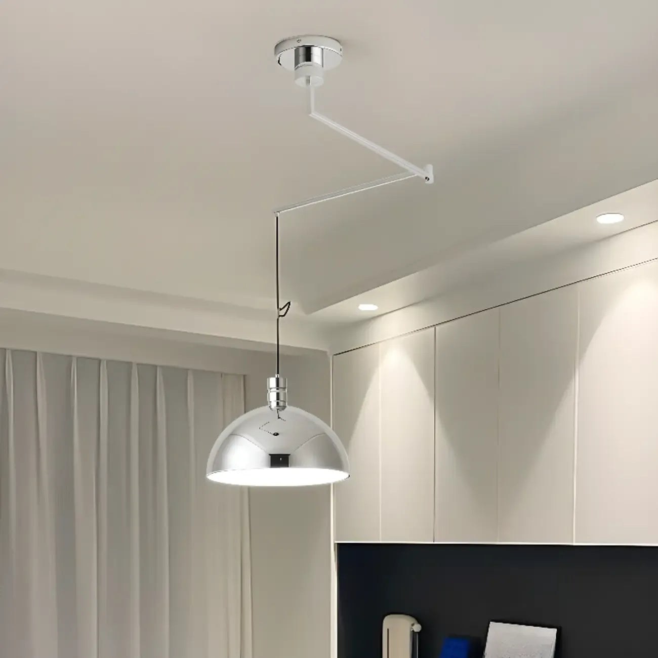 Suspension minimaliste blanche en demi-bol et cordon métallique réglable