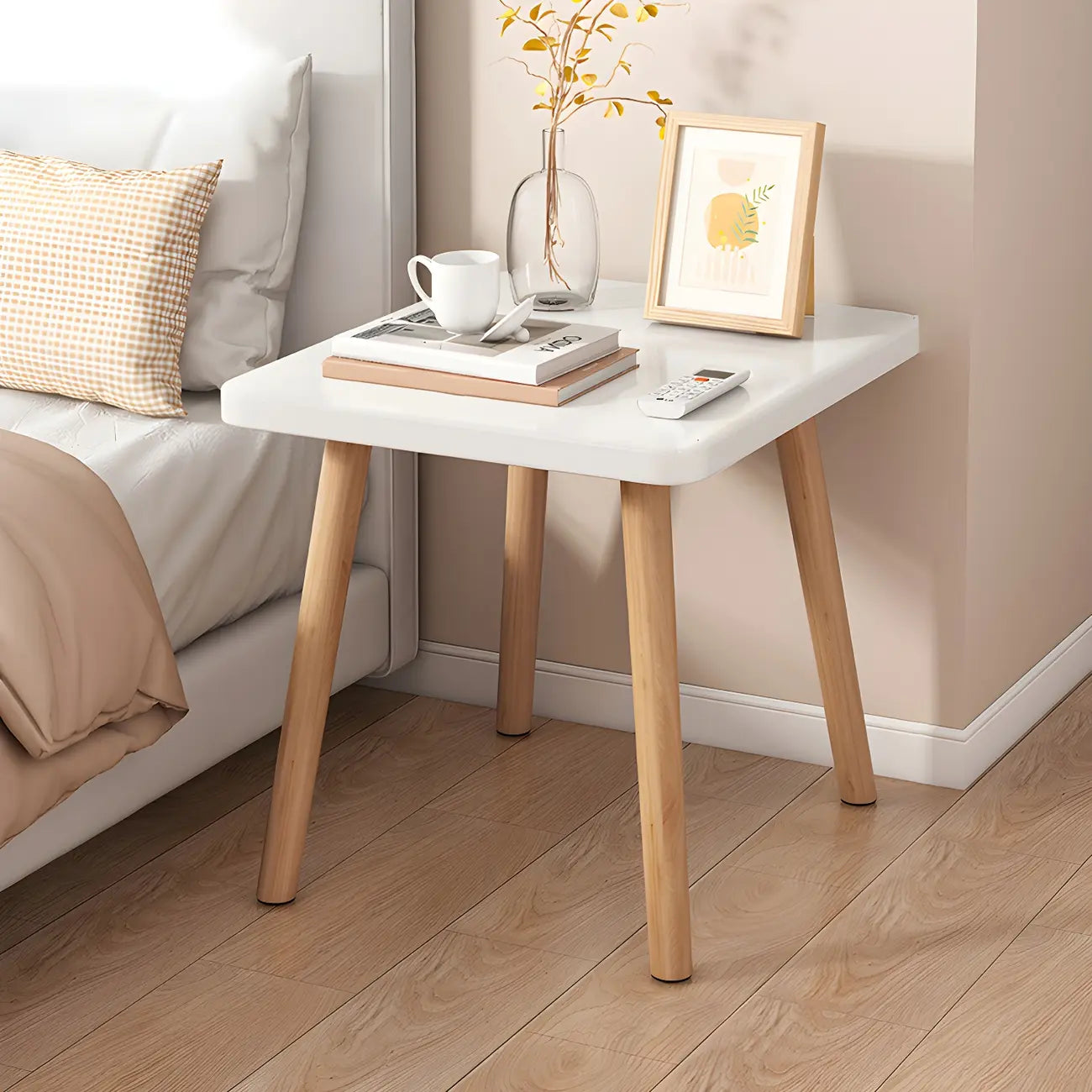 Table de chevet ronde contemporaine en bois avec étagère