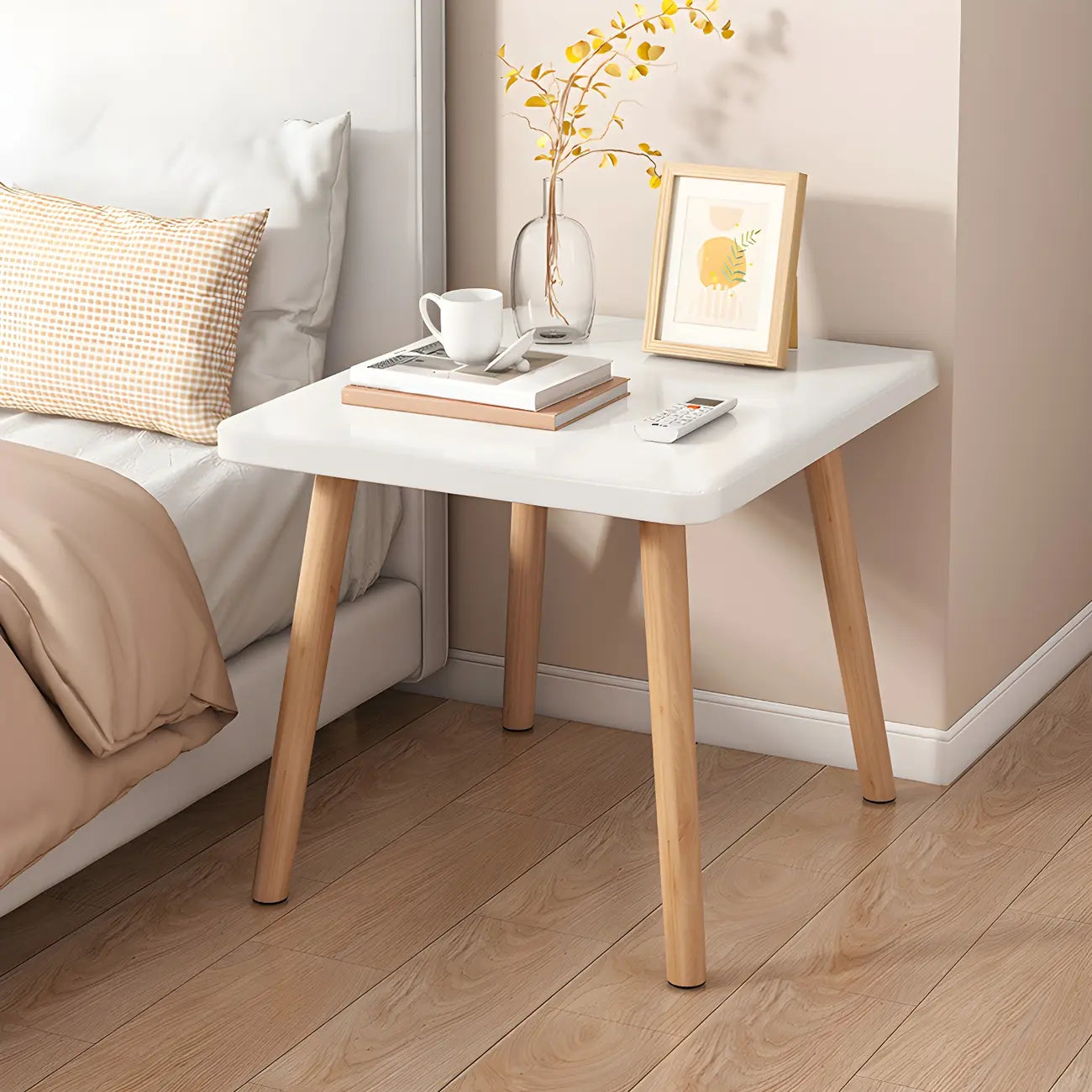 Table de chevet ronde contemporaine en bois avec étagère