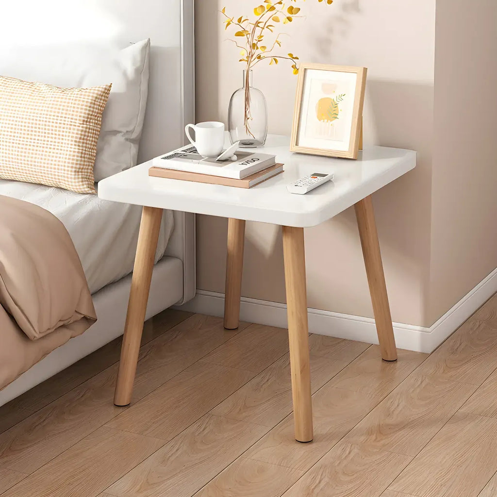 Table de chevet ronde contemporaine en bois avec étagère