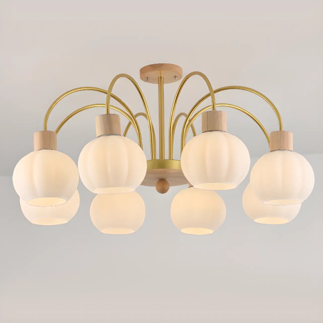 Lustre en verre blanc avec arche dorée, accents de bois et sphère en verre blanc
