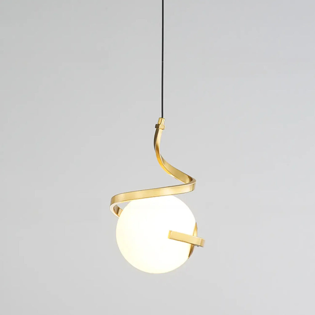 Suspension design blanche boule avec structure métallique linéaire pour chevet
