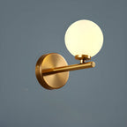Lampe de coiffeuse médiévale en forme de globe doré avec abat-jour en verre