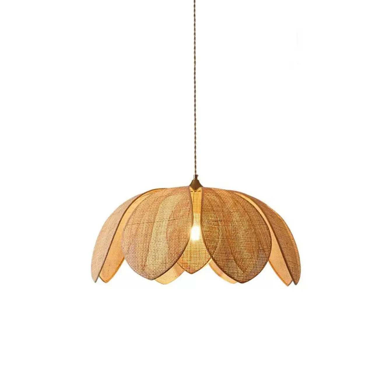 Suspension LED florale artisanale design avec pétales en rotin