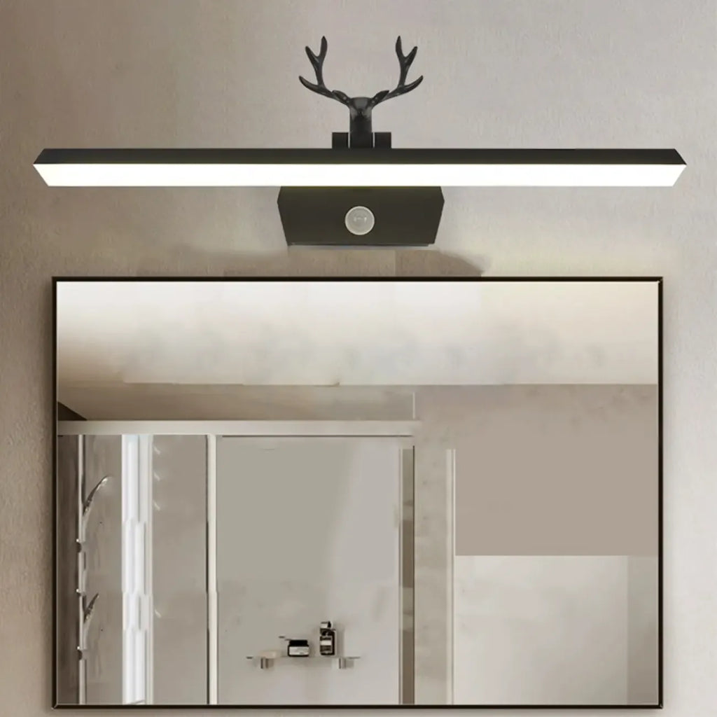 Appliques murales LED noires pour coiffeuse au design élégant