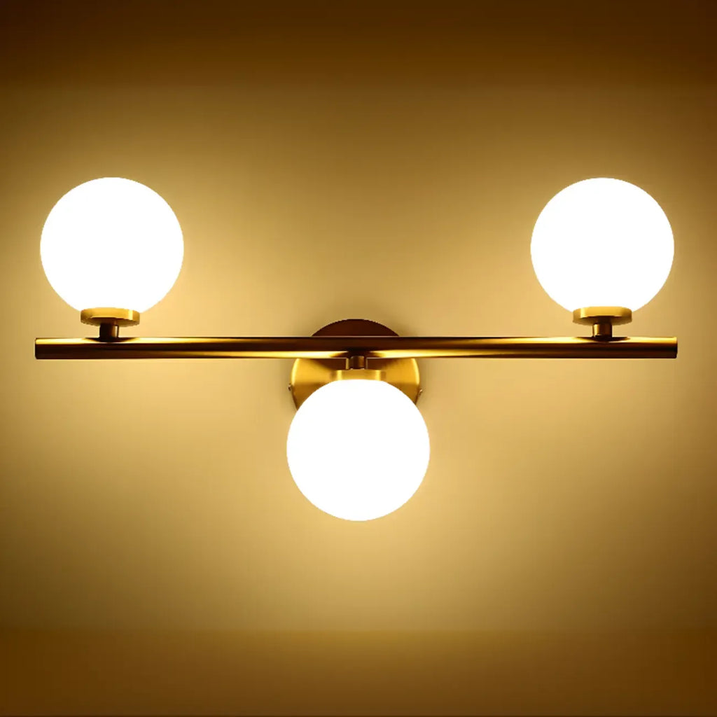 Lampe de coiffeuse médiévale en forme de globe doré avec abat-jour en verre