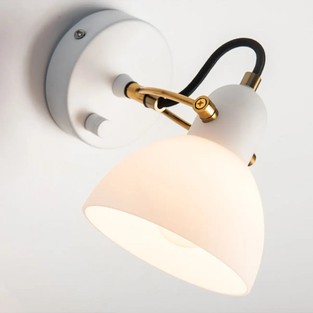 Applique murale hémisphérique en verre à 1 lumière pour salle de bain