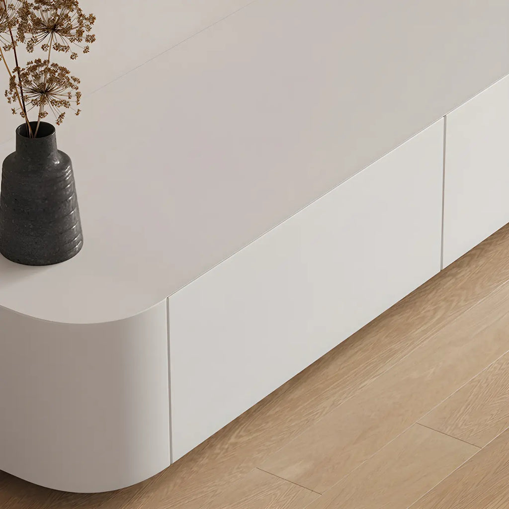 Meuble TV minimaliste en bois blanc avec gestion des câbles optimisée