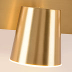 Applique murale moderne pour salle de bain avec abat-jour en métal
