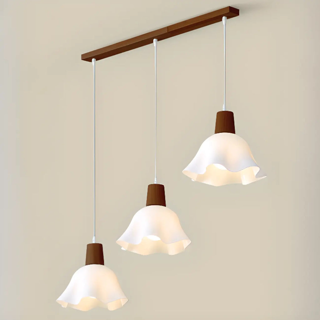 Plafoniera elegante a 3 luci in legno con paralume a fiori in acrilico
