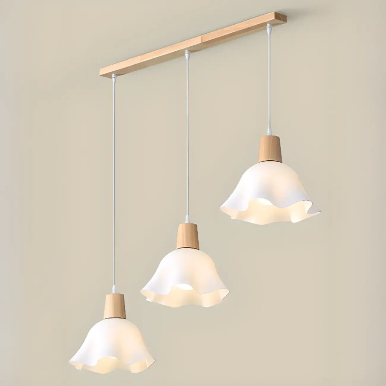 Plafoniera elegante a 3 luci in legno con paralume a fiori in acrilico
