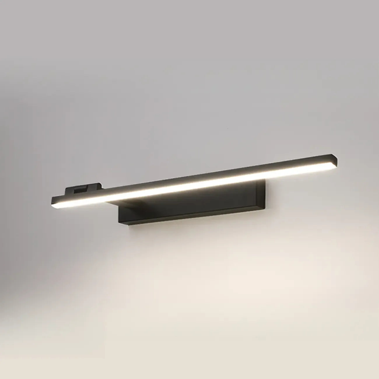 31.5 Applique da bagno lineari nere semplificate