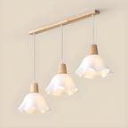 Plafoniera elegante a 3 luci in legno con paralume a fiori in acrilico