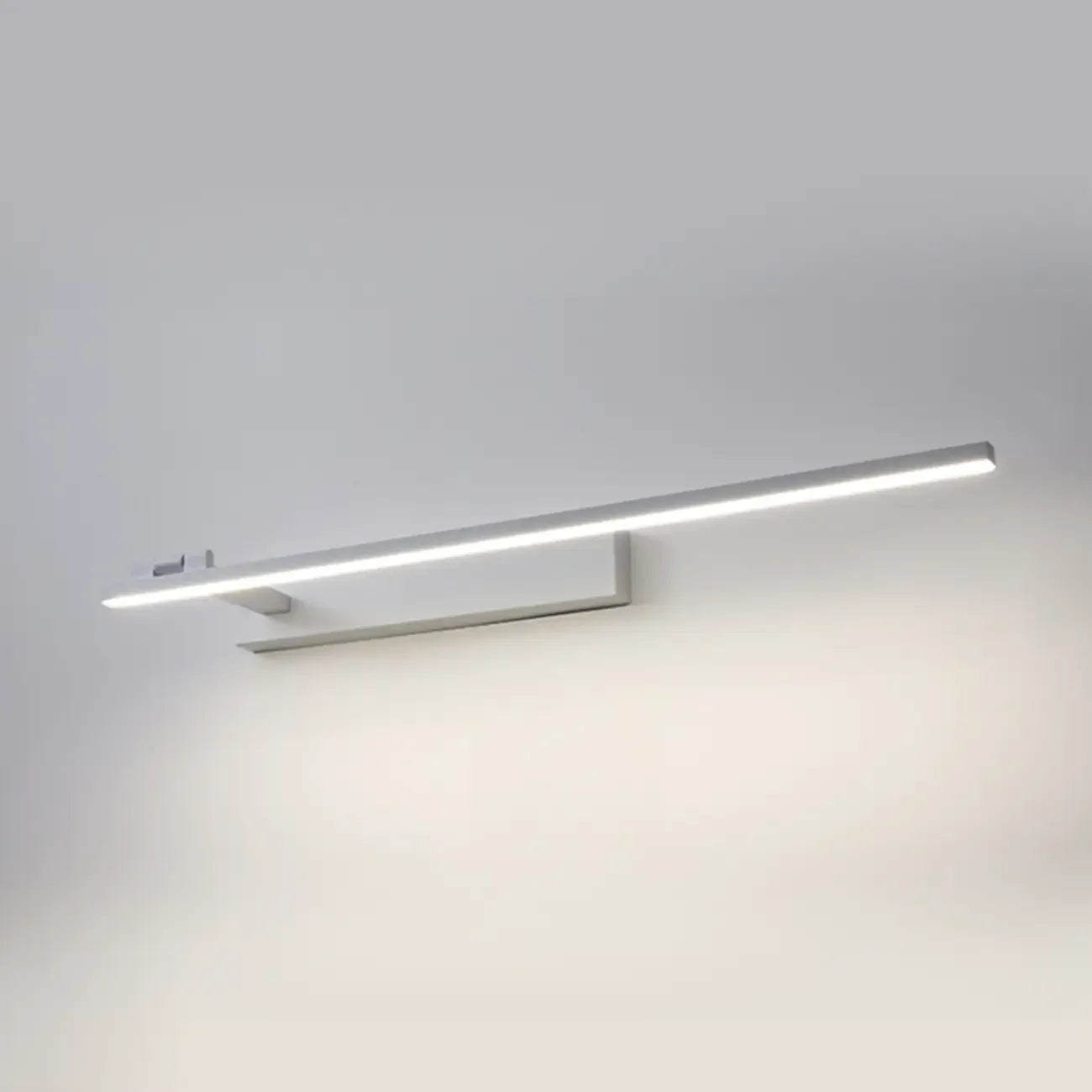 31.5 Applique da bagno lineari nere semplificate