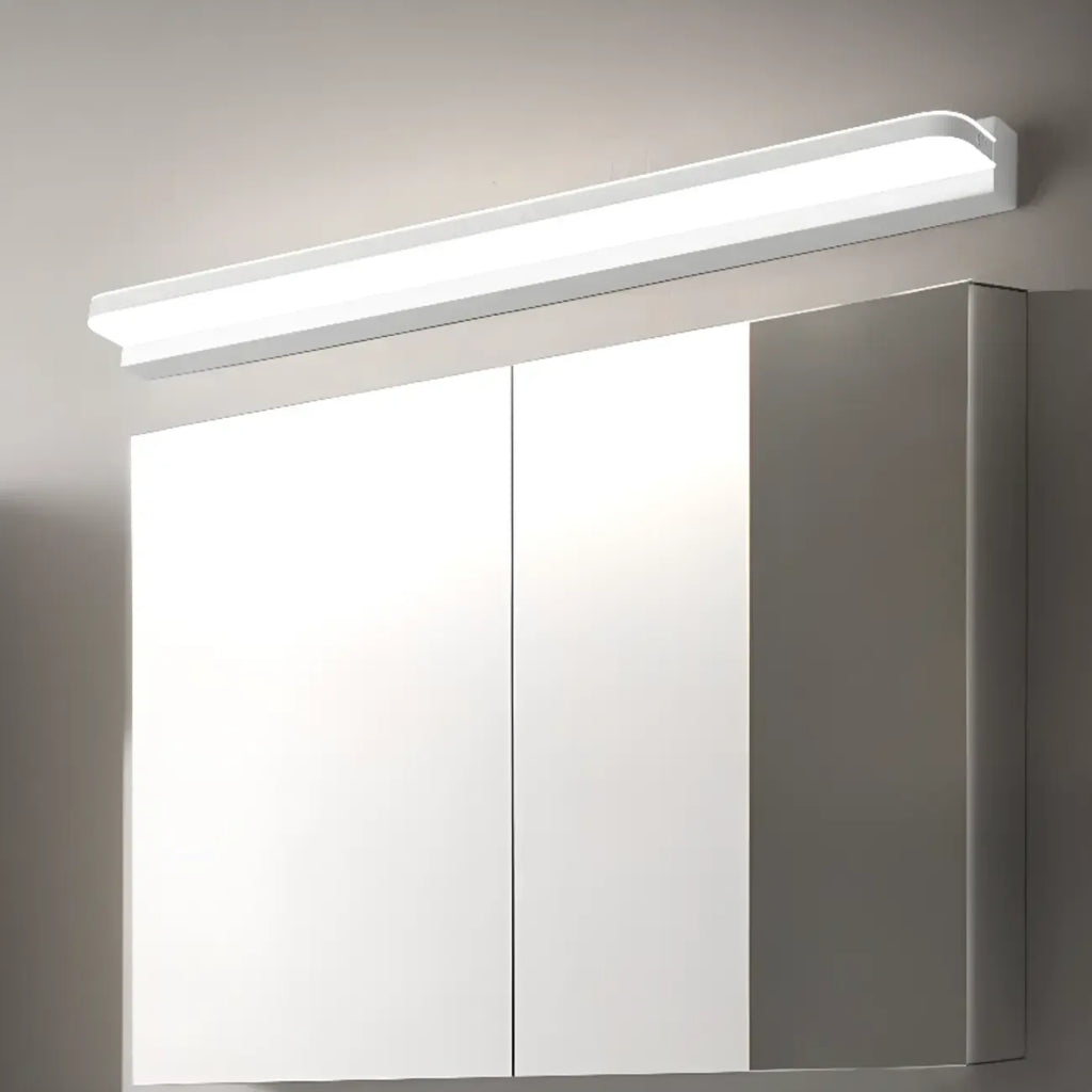 Applique murale géométrique moderne avec abat-jour blanc pour salle de bain
