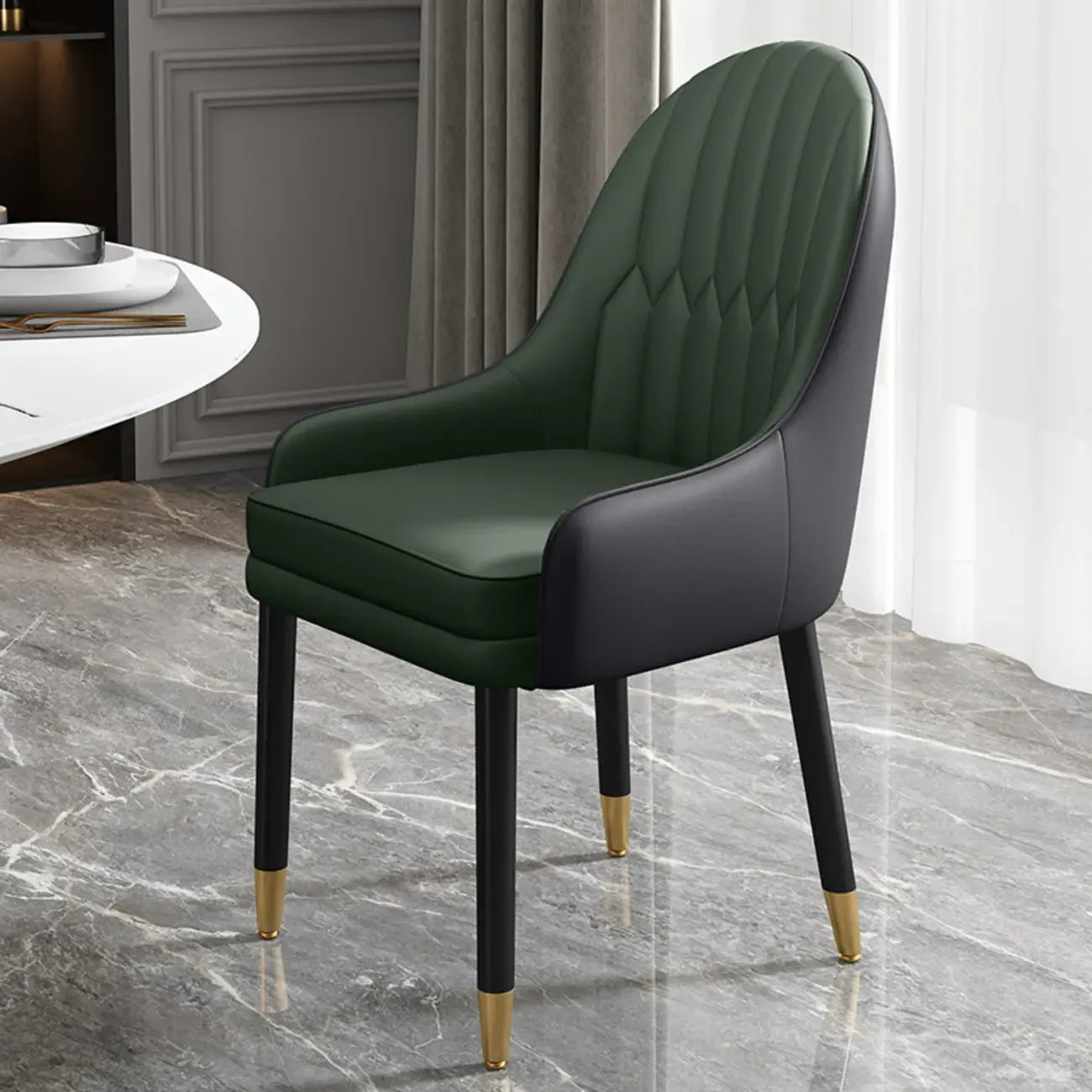 Chaise de salle à manger en similicuir, color block, accoudoirs inclinés et pieds en métal