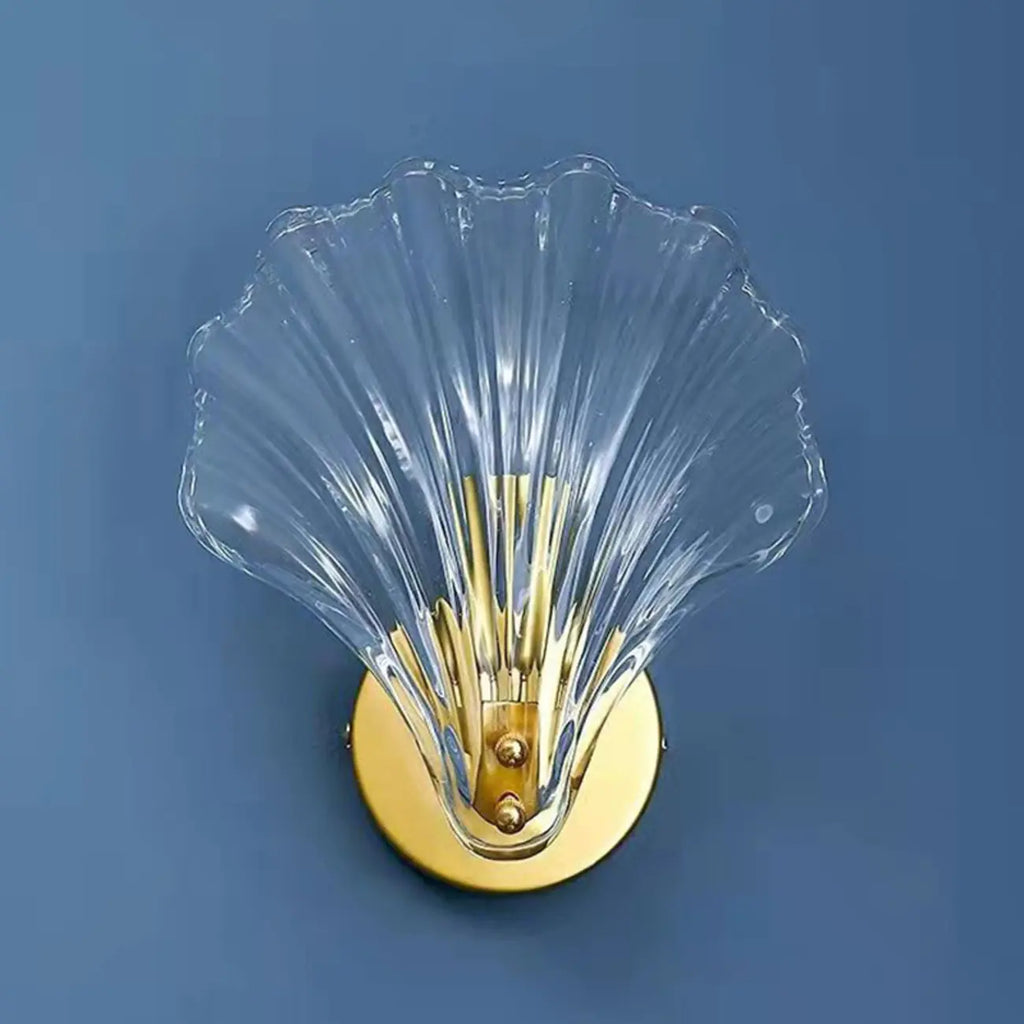 Applique murale moderne géométrique en métal avec abat-jour en verre en forme de coquillage