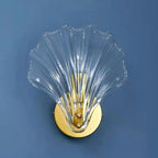 Applique murale moderne géométrique en métal avec abat-jour en verre en forme de coquillage