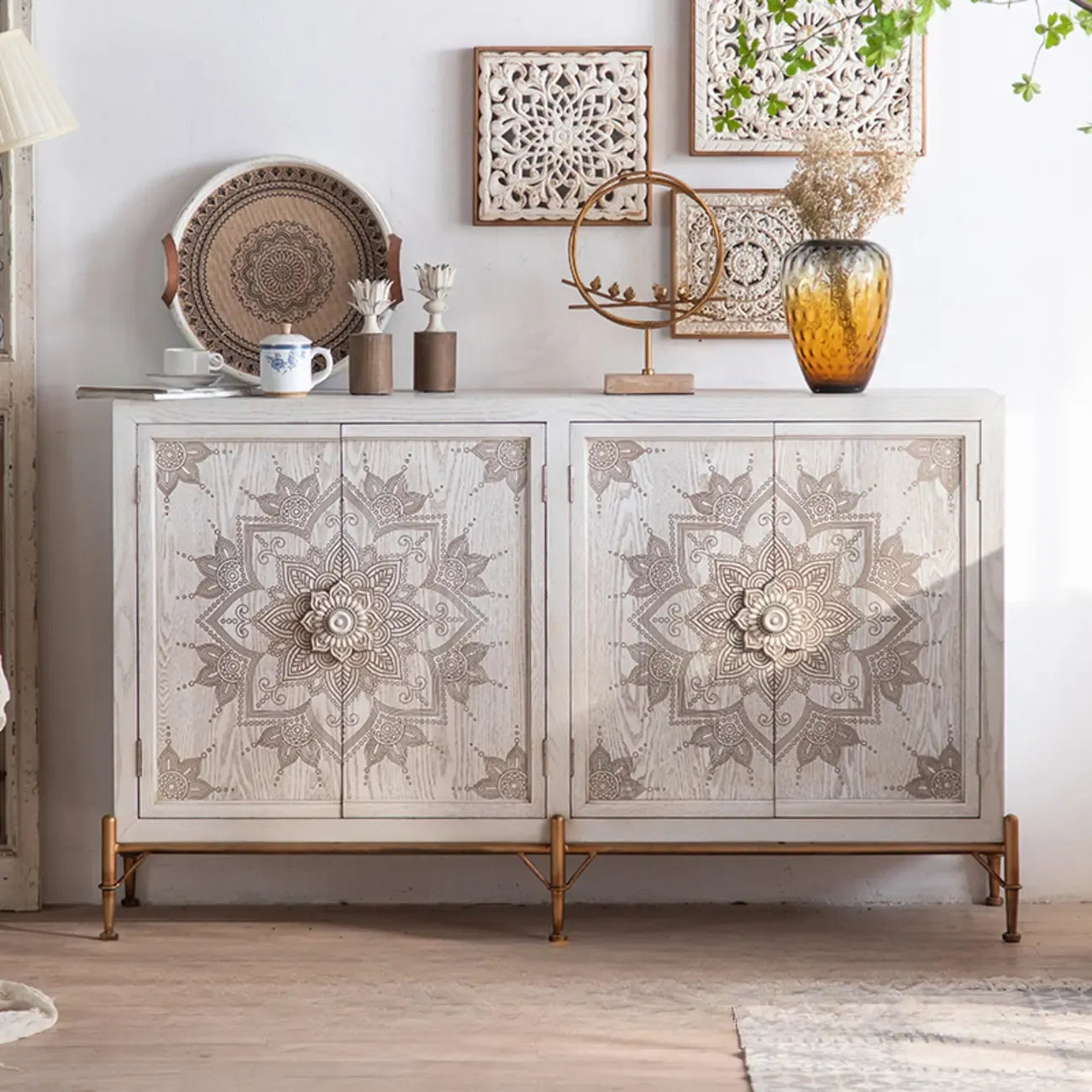 Meuble d'appoint rustique autoportant pour la décoration du salon