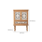 Meuble de style campagnard français pour salon avec portes sculptées
