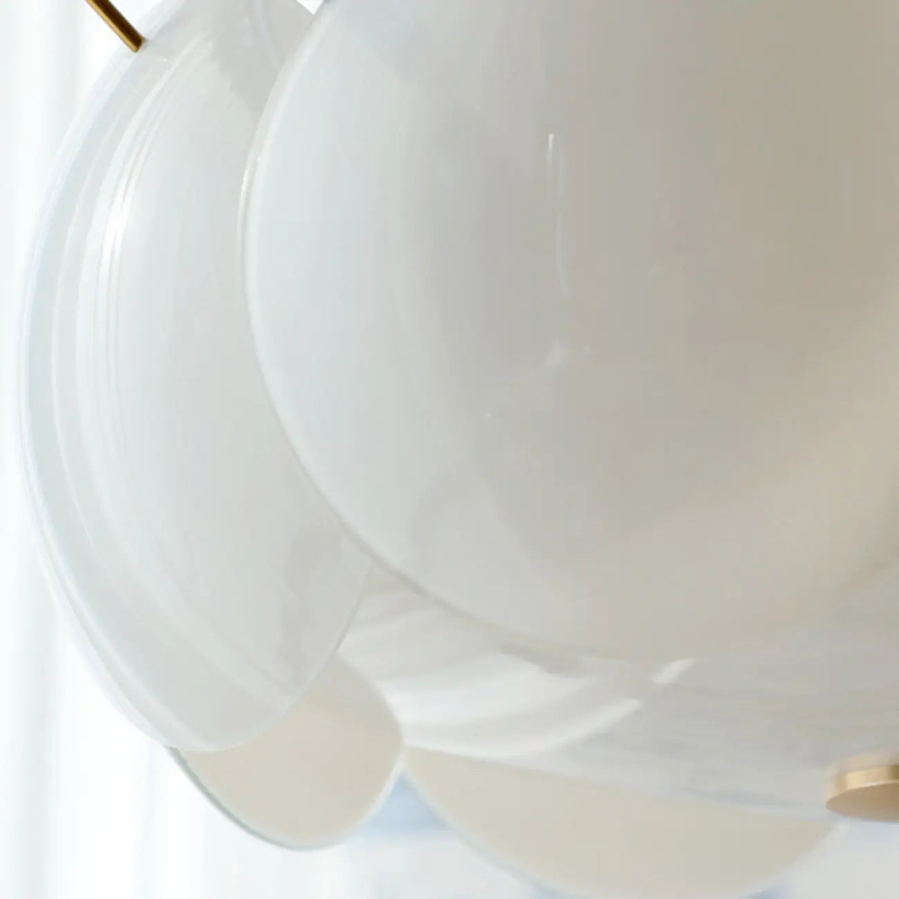 Plafonnier rond géométrique pour salon moderne